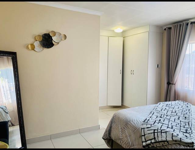 3 BEDROOM HOUSE FOR SALE IN DALPARK EXT 1